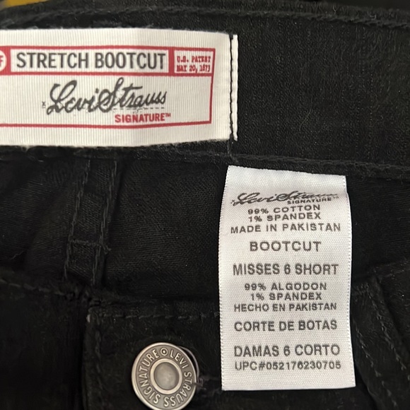 Levi’s womens Bootcut Jeans - Picture 7 of 8